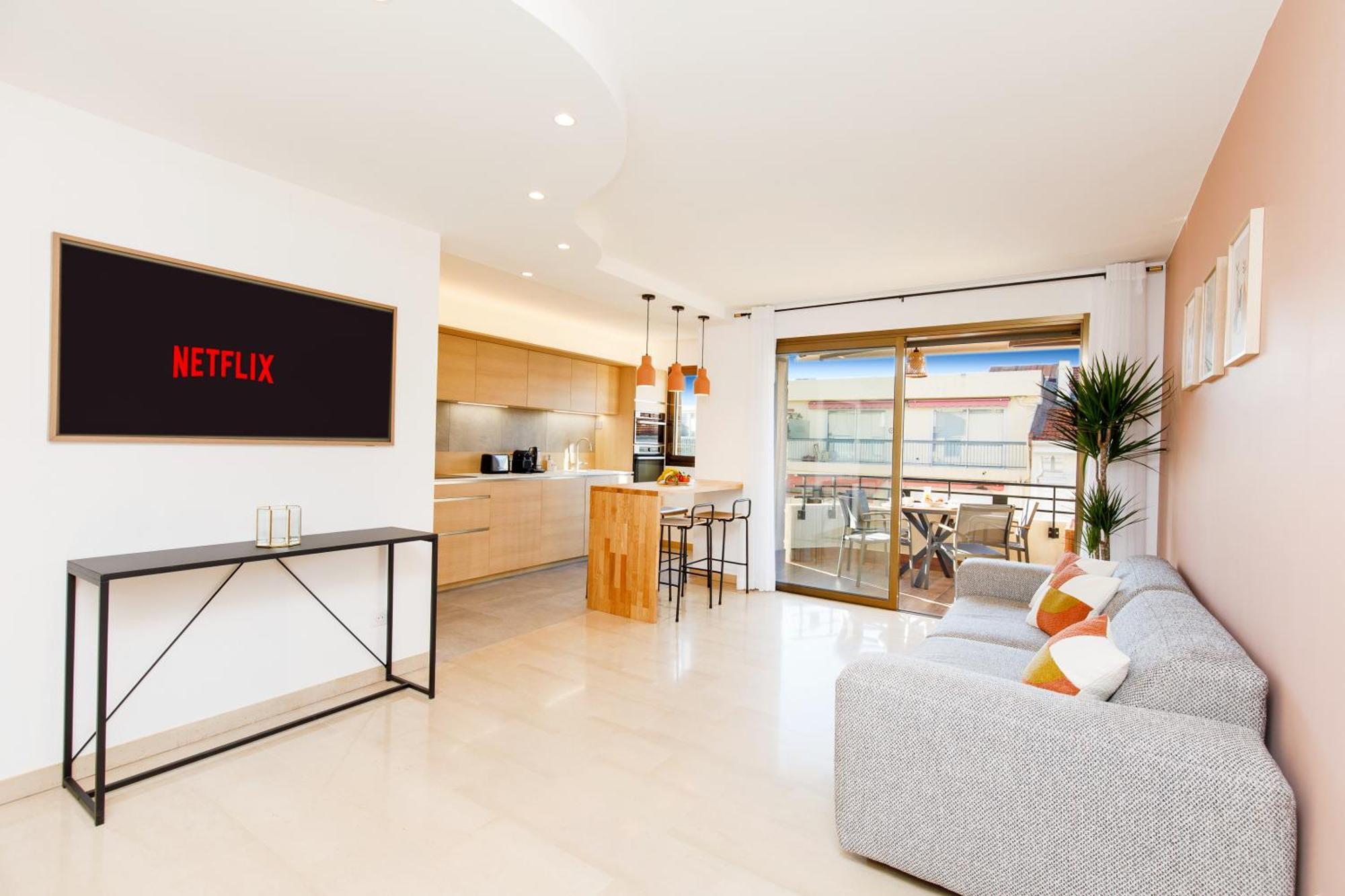 Citybeach Soha- Rue D'Antibes - 2 Bdr 2 Bthr 1 Toil - Clim Terrace Parking Elevator Канни Екстер'єр фото
